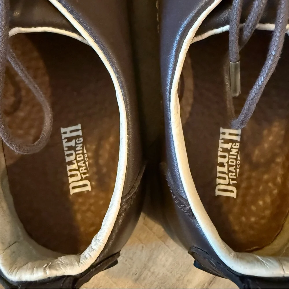 Duluth Trading Co Tower Hill Brown lace up Leather Oxfords comfort walk 9.5